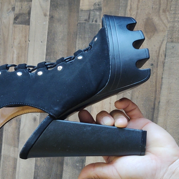 Wild Diva Lounge Black Chunky Platform Lace up Faux Suede Steampunk Heels sz 7.5 - Picture 6 of 13